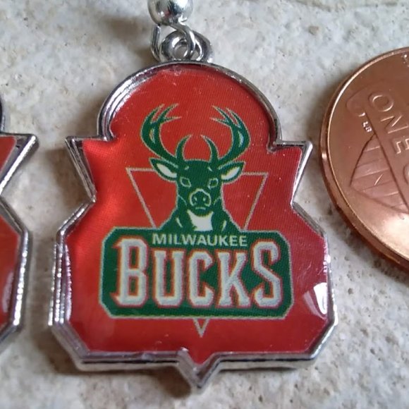 NBA Milwaukee Bucks Earrings - NEW - Picture 2 of 4